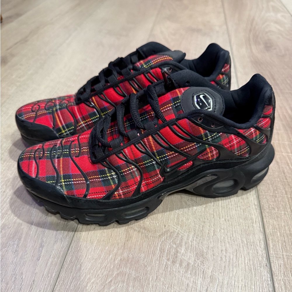 Nike Women’s Air Max Plus 'Tartan' 7.5